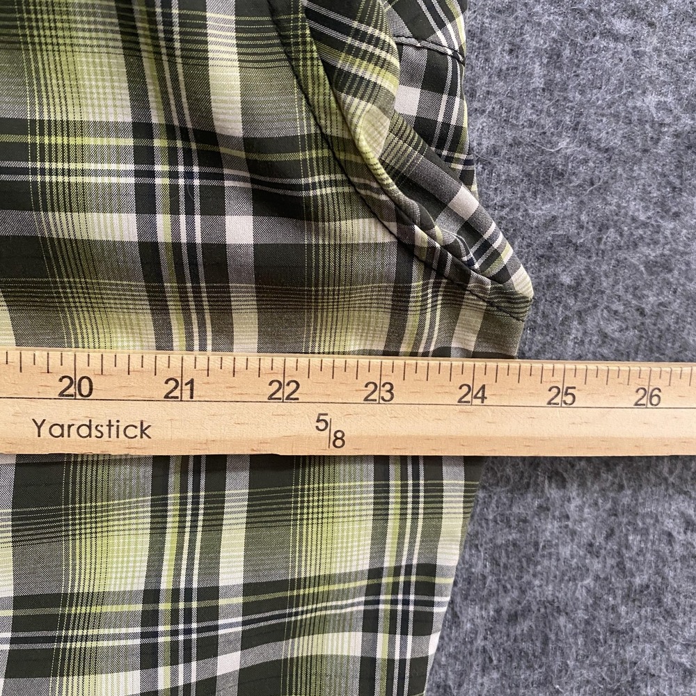 Kuhl Eluxor Ionik Shirt Mens L Green Plaid Short Sleeve Button Up Hiking Outdoor - Picture 8 of 11